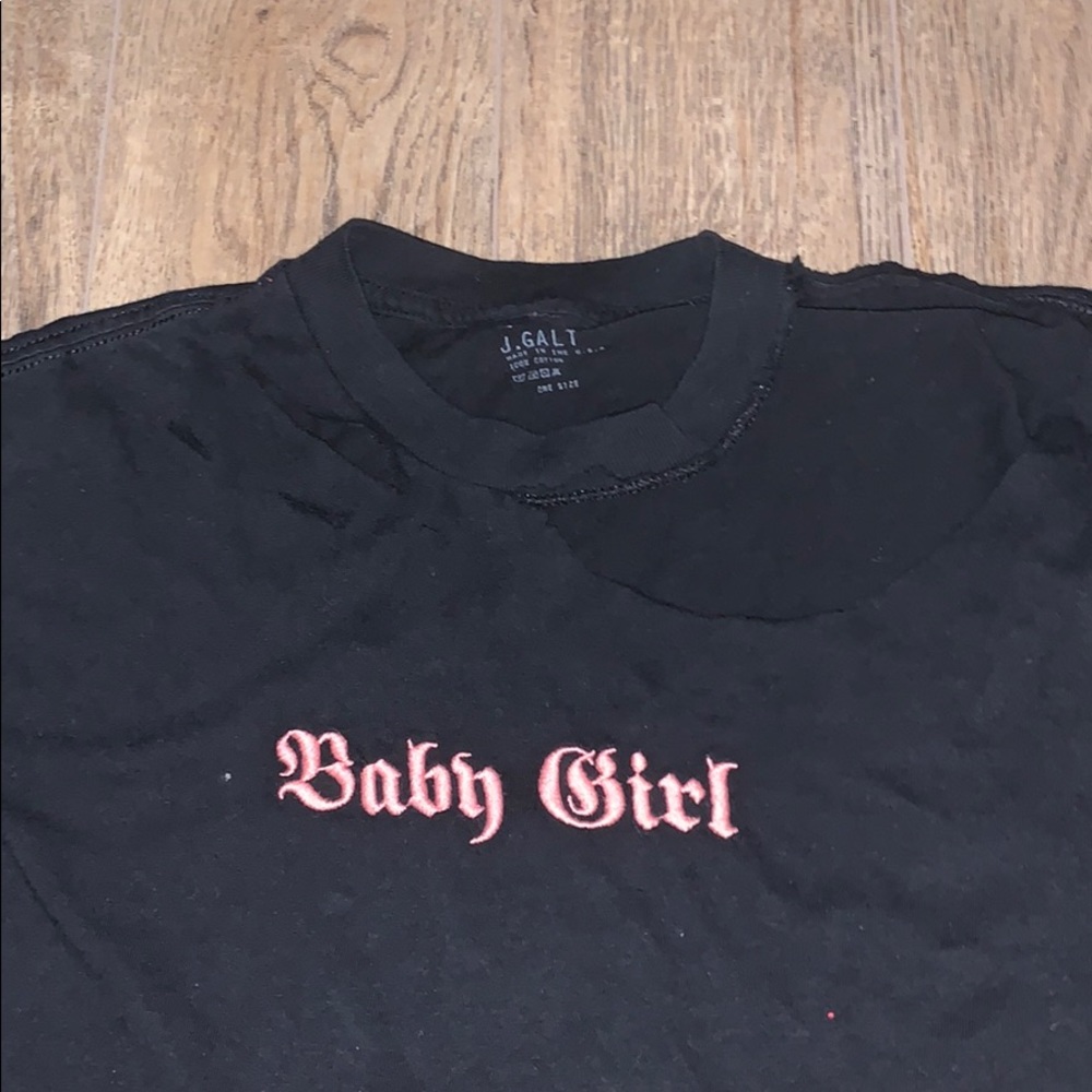 Brandy Melville Graphic T-Shirt - Picture 2 of 2